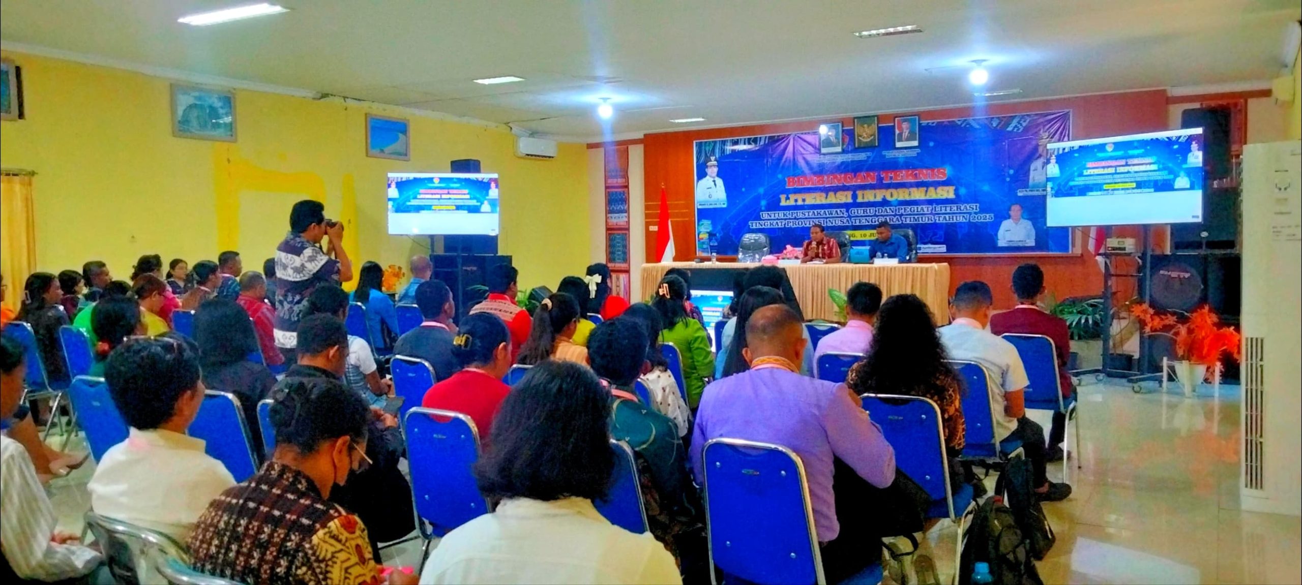 Pemprov NTT Gelar Bimtek Literasi Informasi bagi Pustakawan, Guru, dan Pegiat Literasi sebagai Upaya Mewujudkan Masyarakat Cerdas Informasi